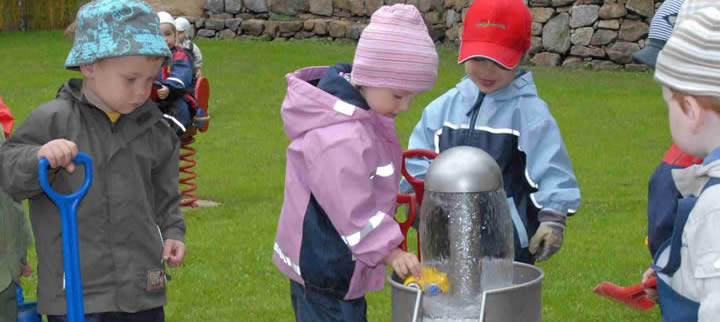 8/89Steina/Wasserspender 01a.jpg